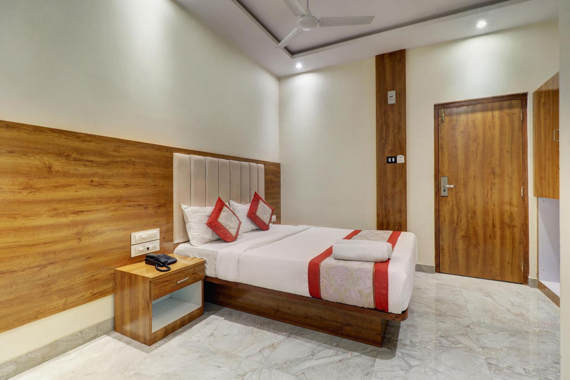 Hotel A K Fort Inn Mumbai Exterior photo