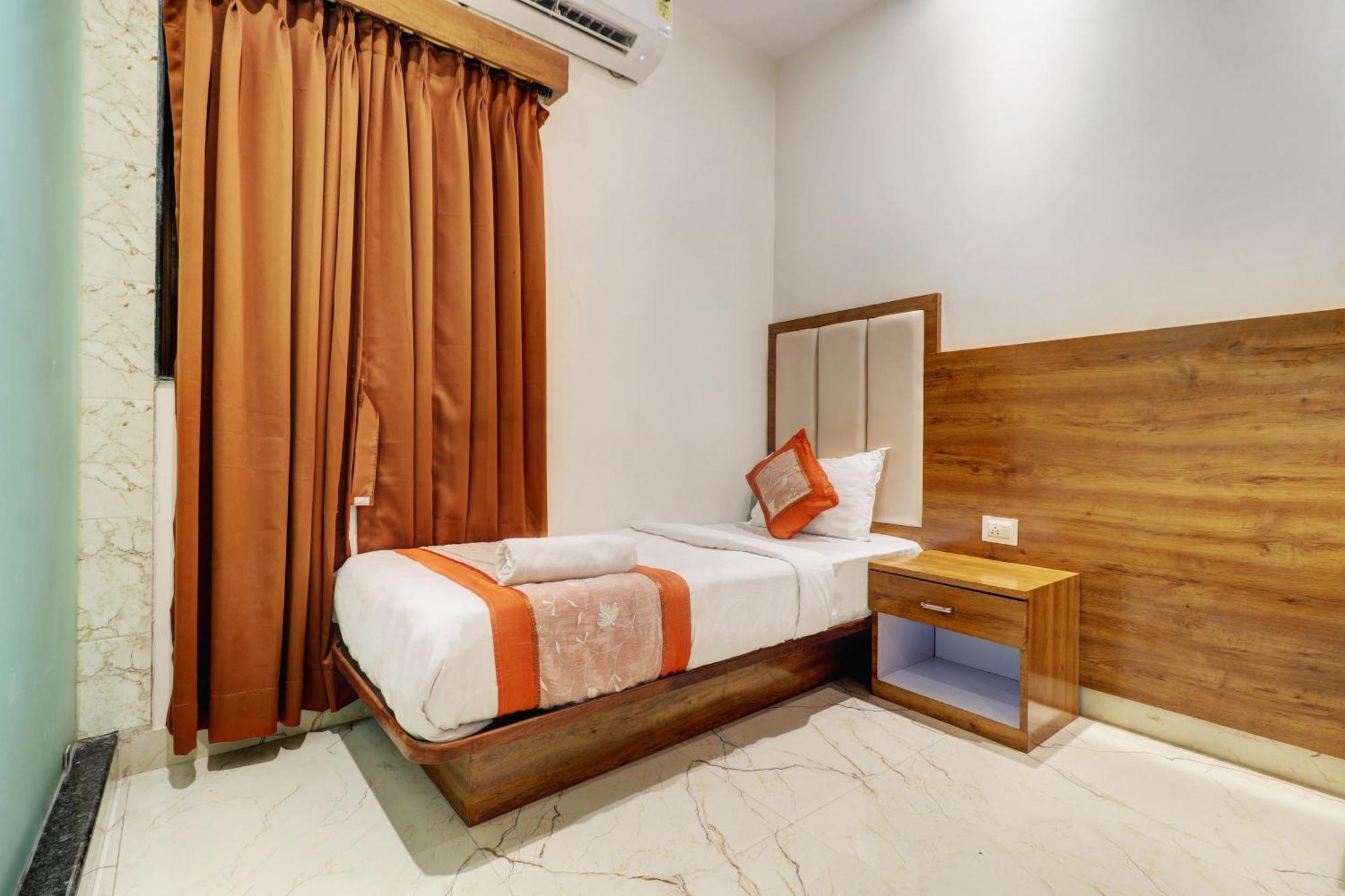 Hotel A K Fort Inn Mumbai Exterior photo